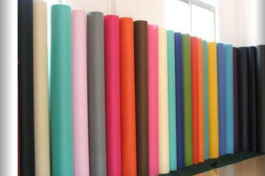 Why it is recommended to use non woven flower wrapping? 12 STEP1原材料布卷