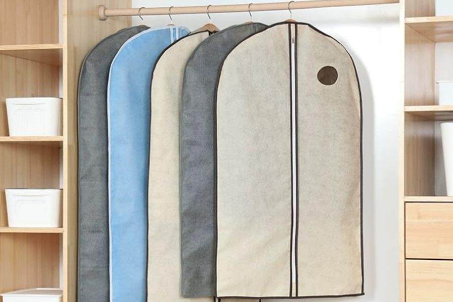 Non Woven Garment Bag 1