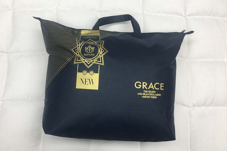 Non Woven Zipper Bag 2